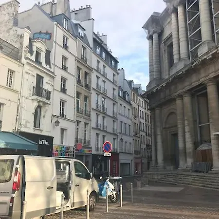 Apartment Design A La Bourse Du Commerce *